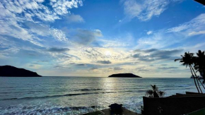 Tramonto, a Beachfront Bliss!